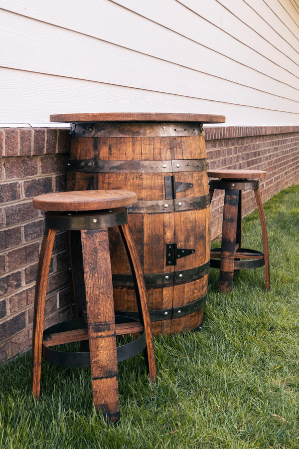 3/4 Whiskey Barrel Bar Table with Stools