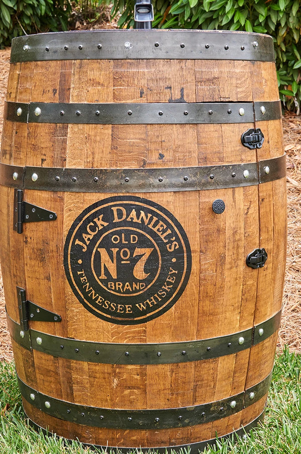 3/4 Whiskey Barrel Vanity with Black Hammered Sink and Faucet